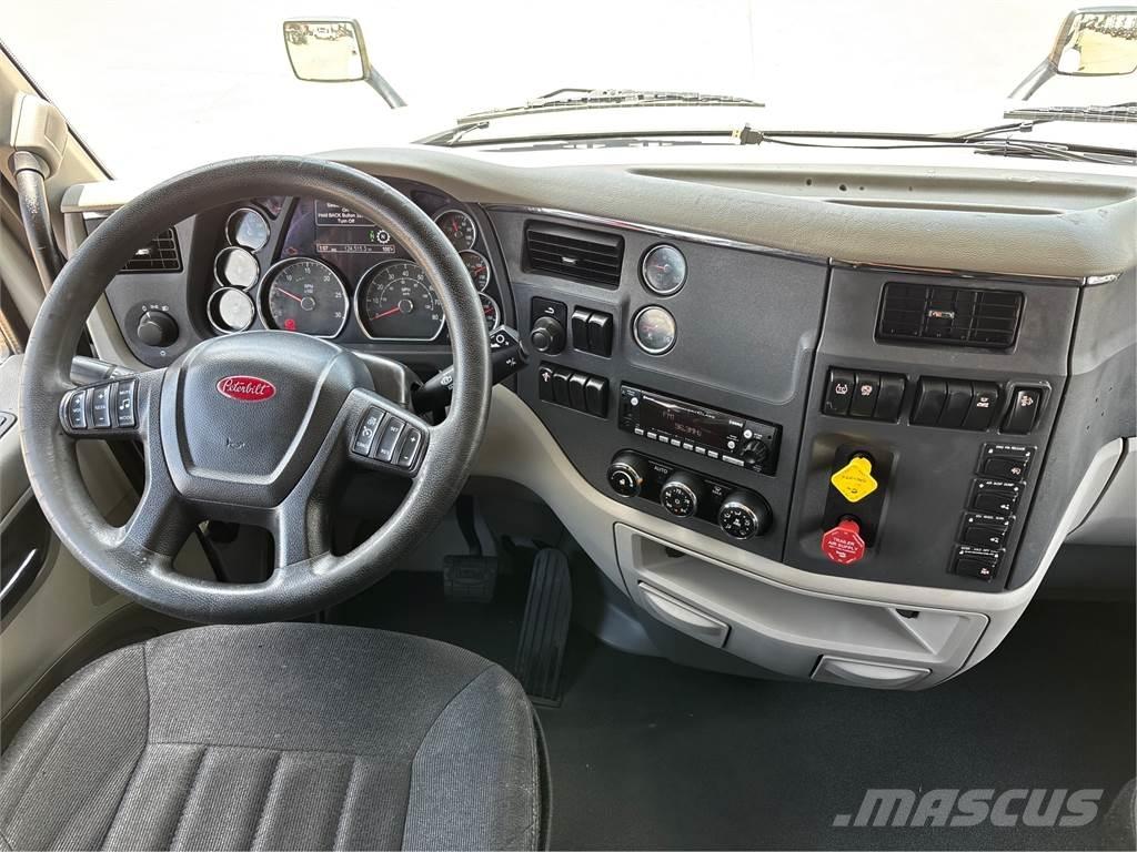 Peterbilt 579 Další