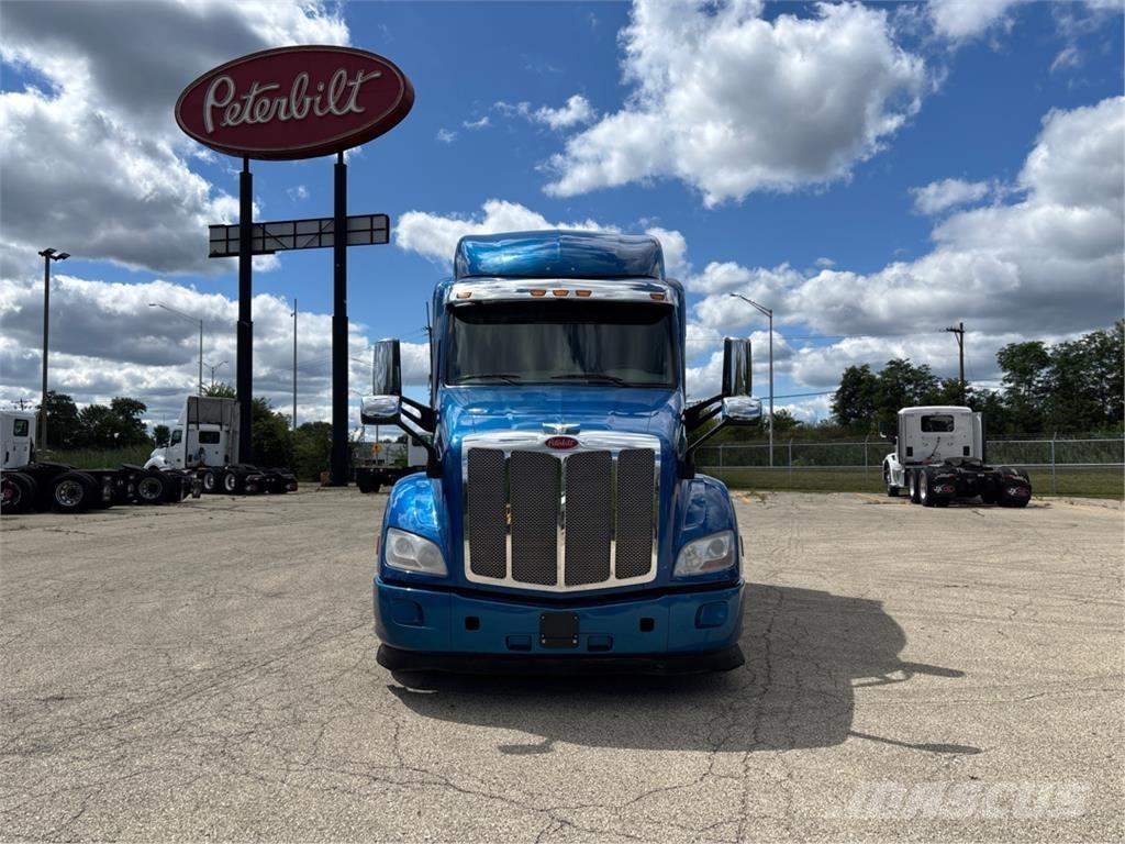 Peterbilt 579 Další