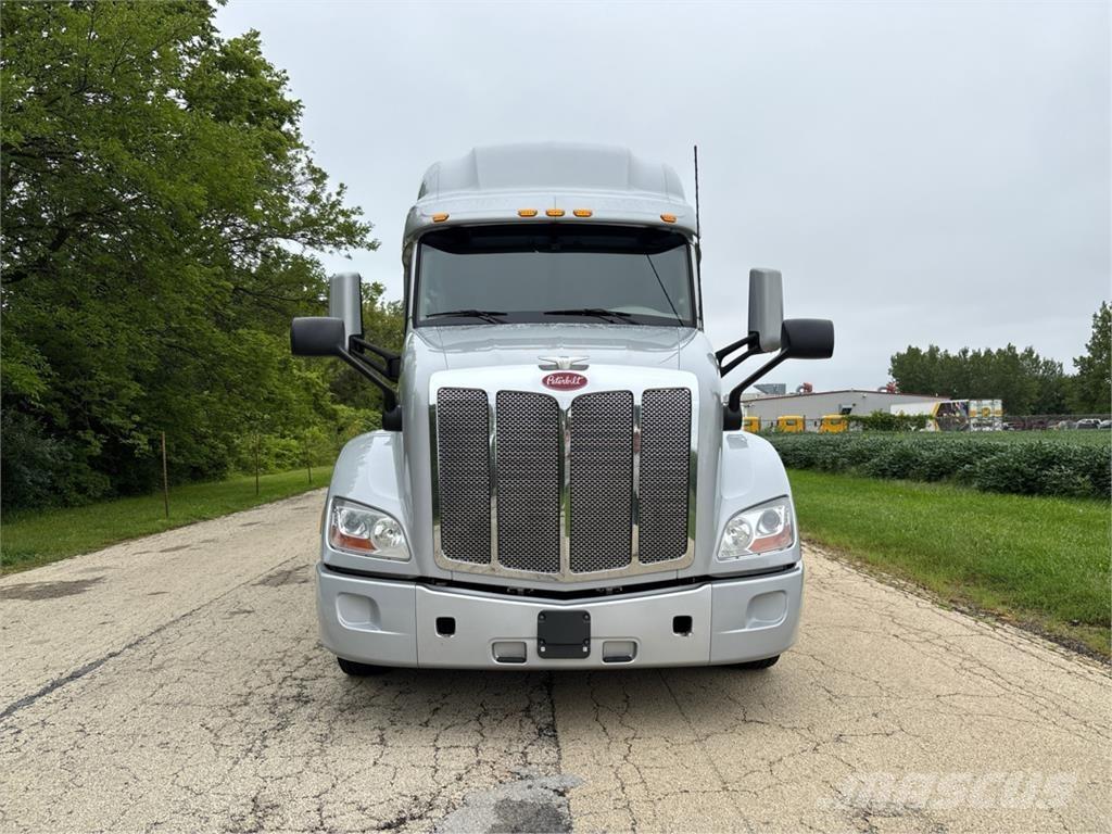 Peterbilt 579 Další