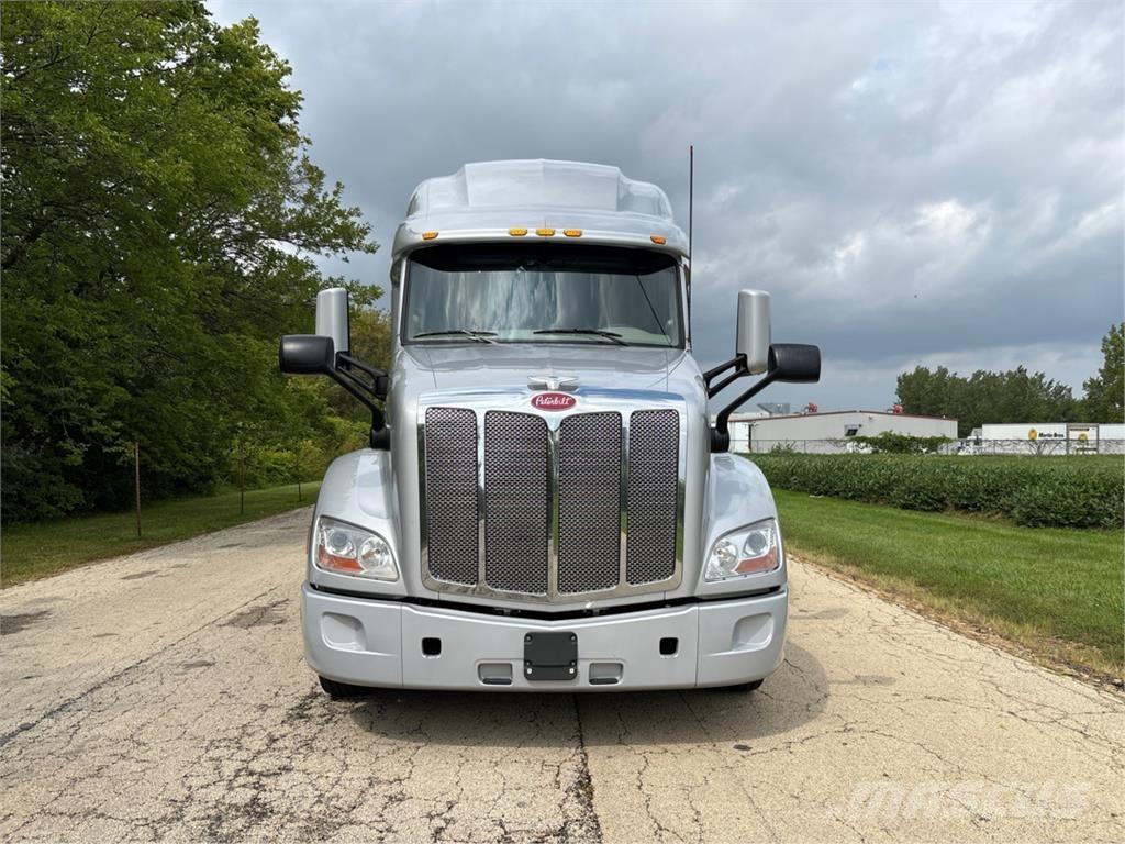 Peterbilt 579 Další