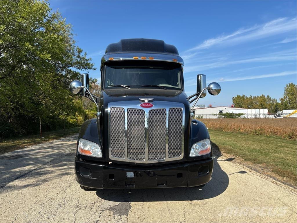 Peterbilt 579 Další