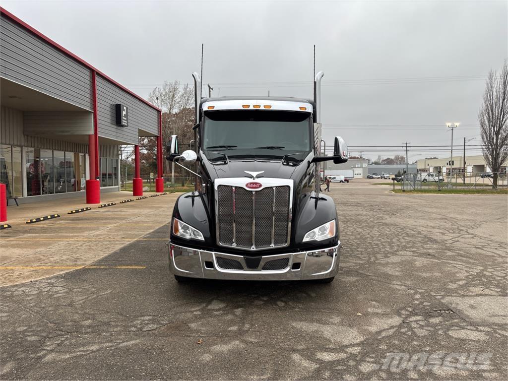 Peterbilt 579 Tahače