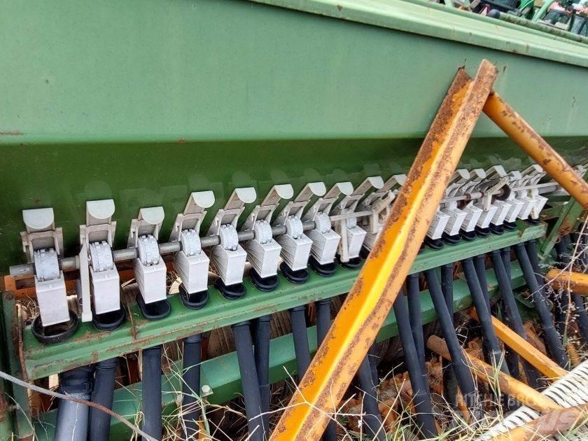 Amazone 402 Komunální technika - ostatní