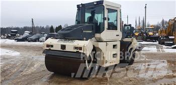 Bomag BW 174AD Tandemové válce