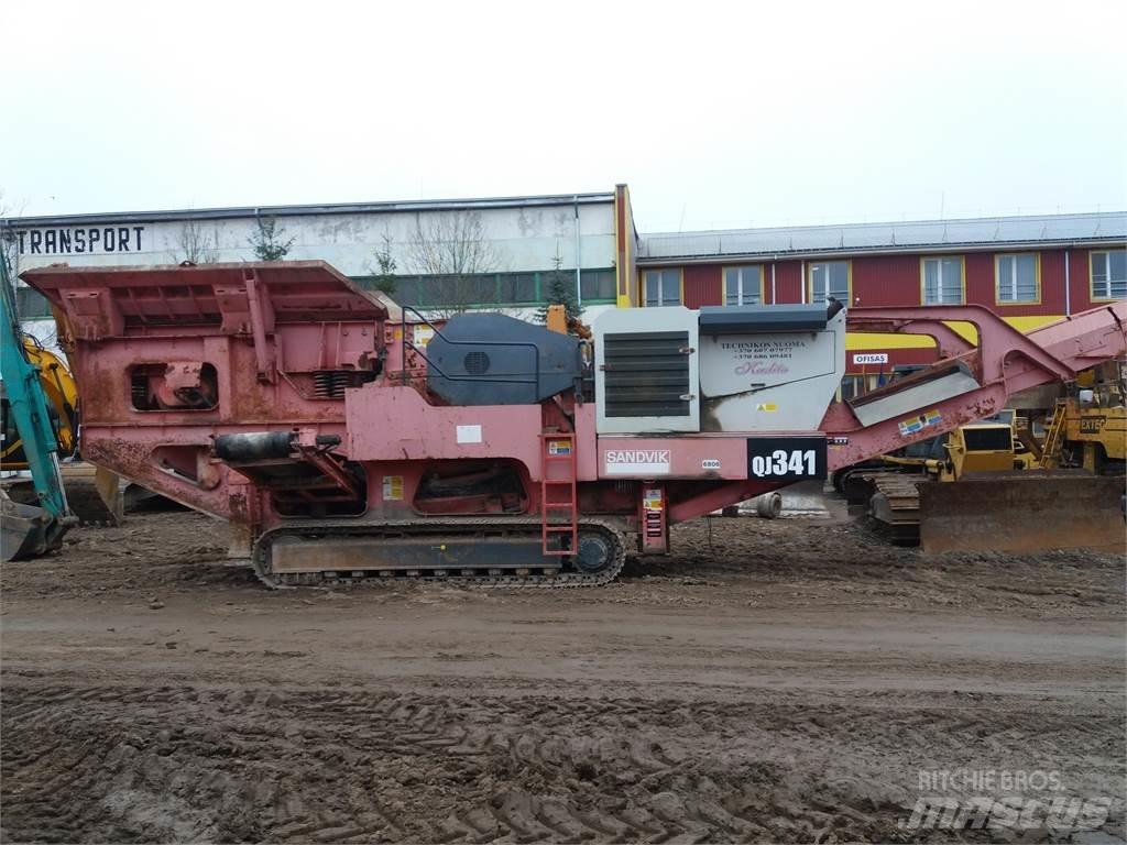Sandvik QJ341 Mobilní drtiče