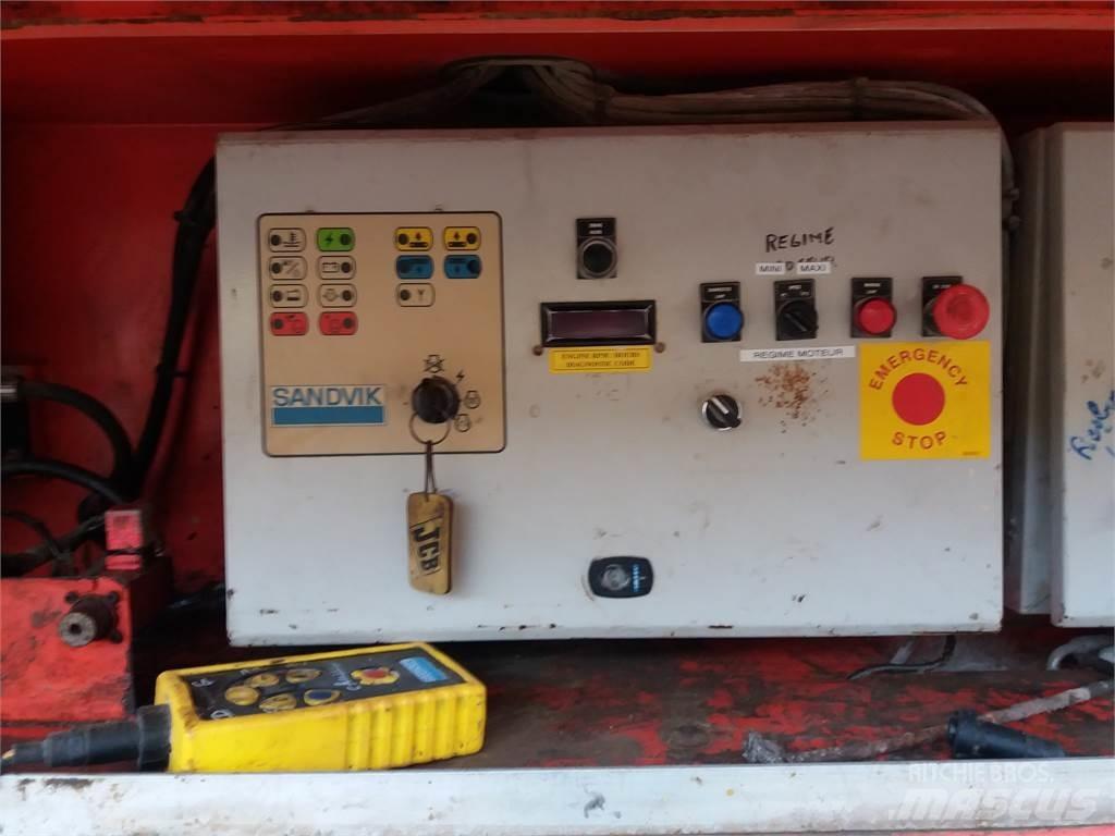 Sandvik QJ341 Mobilní drtiče