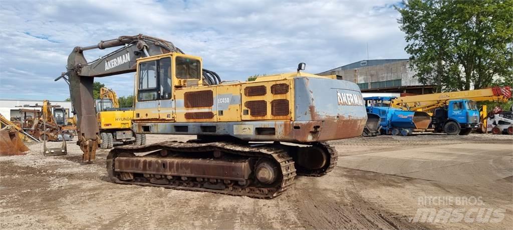 Volvo EC450 Pásová rýpadla