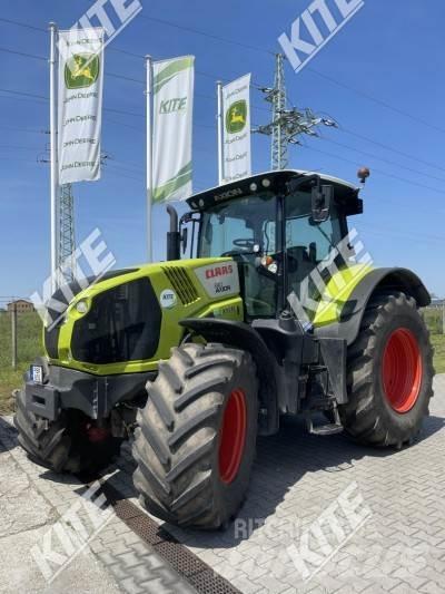 CLAAS Axion 810 Traktory