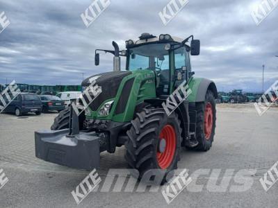 Fendt 826 VARIO Traktory