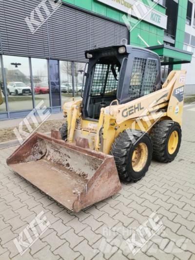 Gehl 5240 Čelní nakladače a rypadla