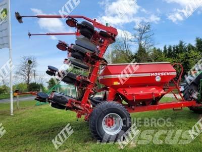 Horsch Maestro 8 CC Kombinované secí stroje