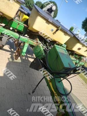 John Deere 1750 Kombinované secí stroje