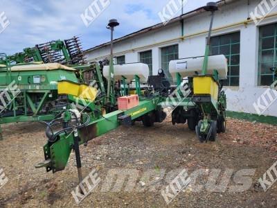 John Deere 1760NT Kombinované secí stroje
