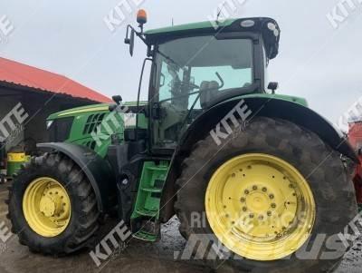 John Deere 6175R Traktory