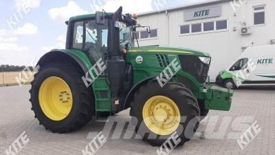 John Deere 6195M Traktory