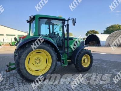 John Deere 6230 Traktory