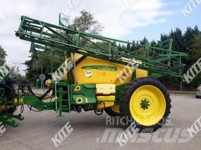 John Deere 740/21M Tažené postřikovače