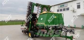 John Deere 740A Mechanické secí stroje