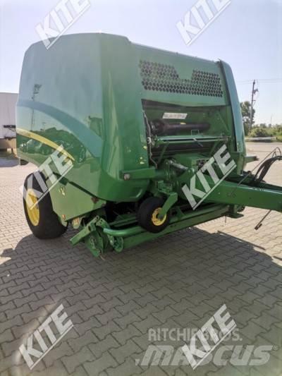 John Deere 960N Lis na válcové balíky