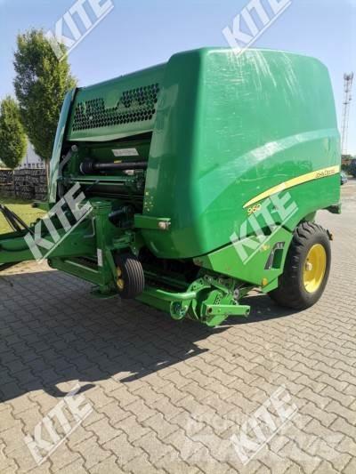 John Deere 960N Lis na válcové balíky
