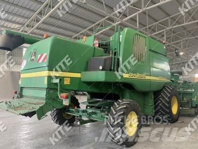 John Deere 9640i WTS Sklízecí mlátičky