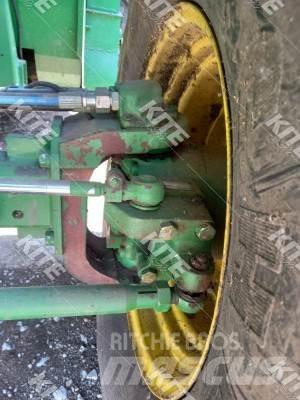 John Deere C670 Sklízecí mlátičky