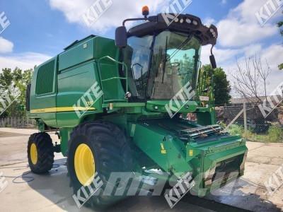 John Deere T550 Sklízecí mlátičky