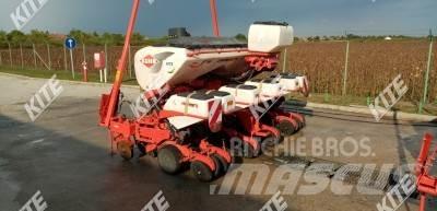 Kuhn Maxima 2TS Kombinované secí stroje