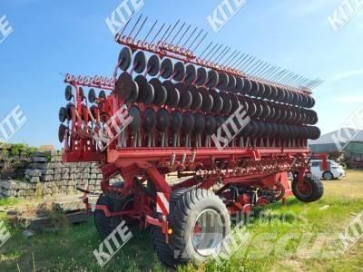Kverneland DG 9000-12000 Mechanické secí stroje