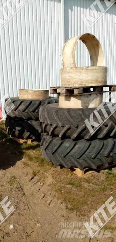 New Holland 9282 Traktory
