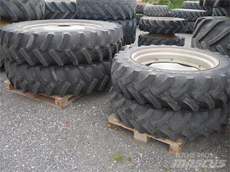 Firestone  Pneumatiky, kola a ráfky