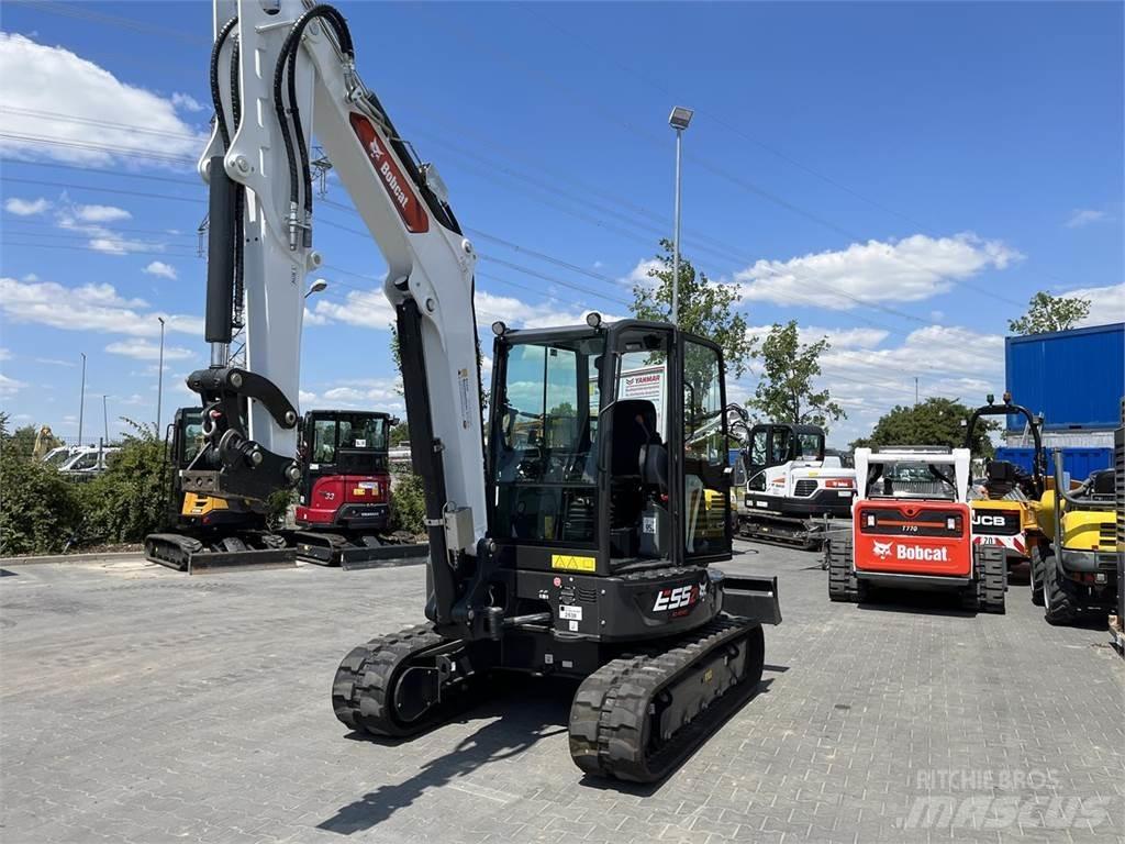 Bobcat E 55 z Mini rýpadla < 7t