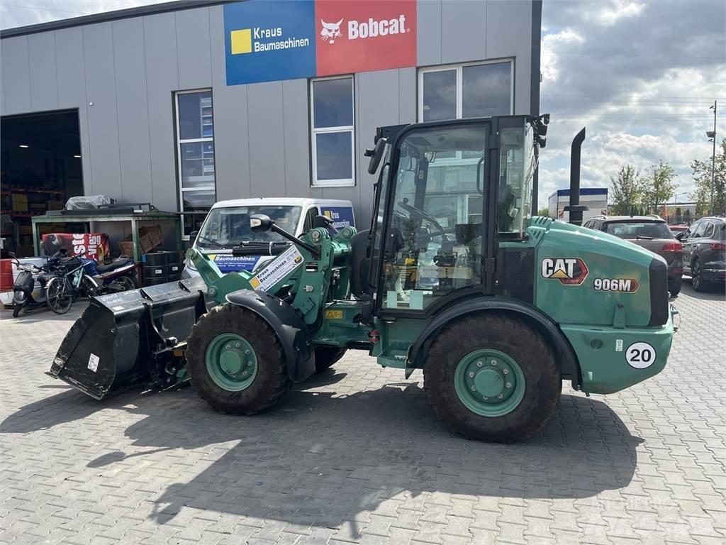 CAT 906 M Kolové nakladače
