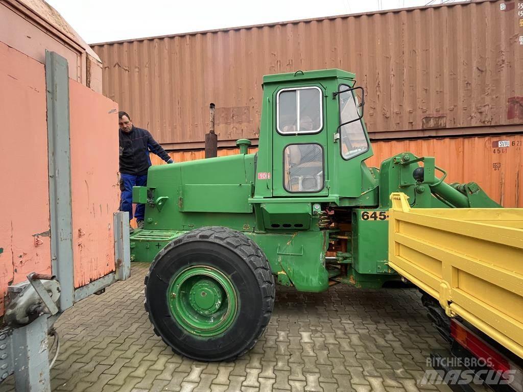 Fiat 645 B Kolové nakladače