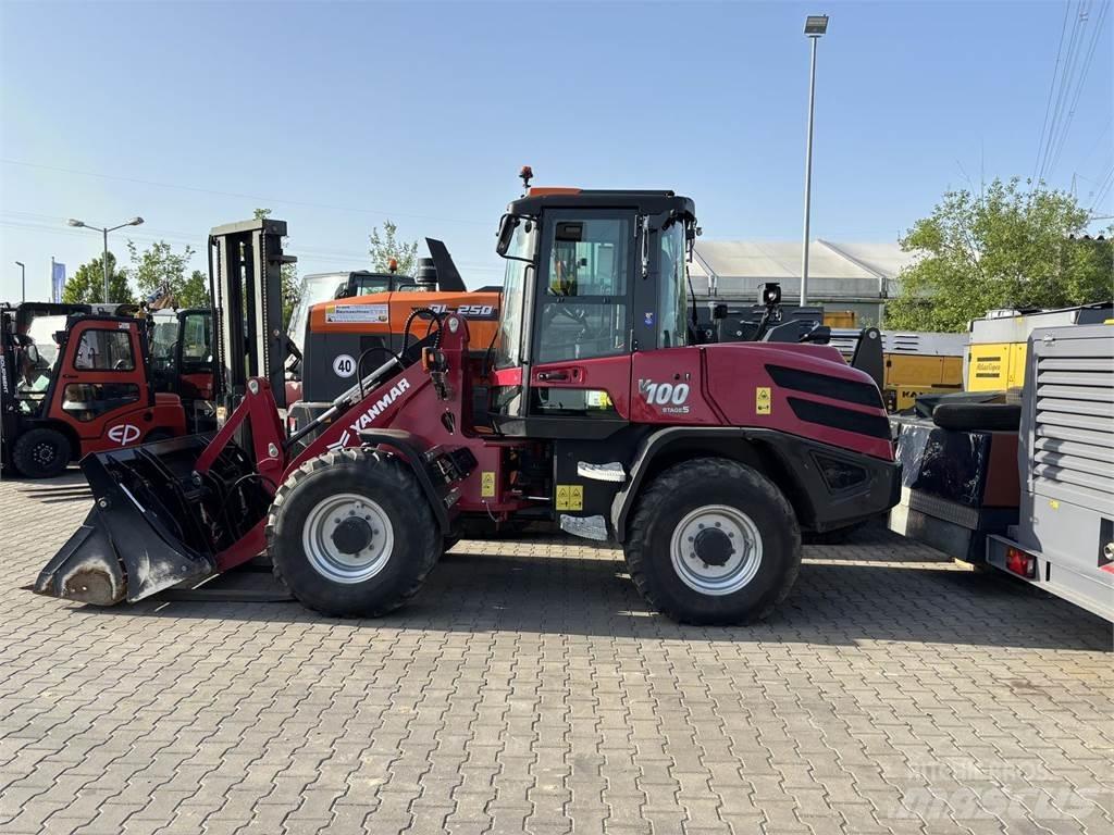 Yanmar V100 Kolové nakladače