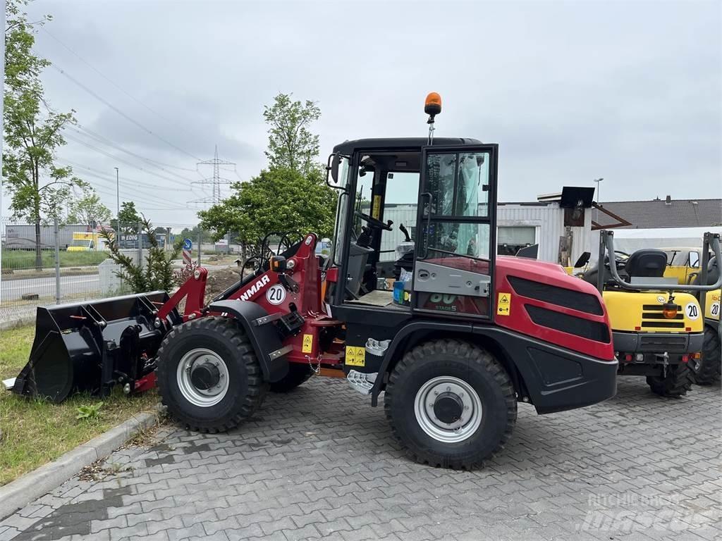 Yanmar V80 Kolové nakladače