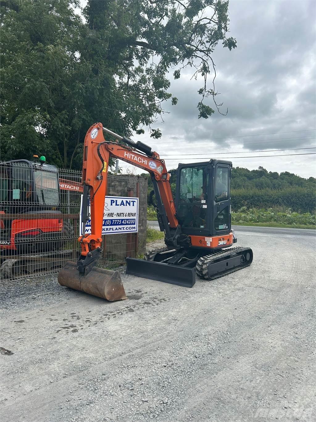 Hitachi ZX38U-6 Pásová rýpadla
