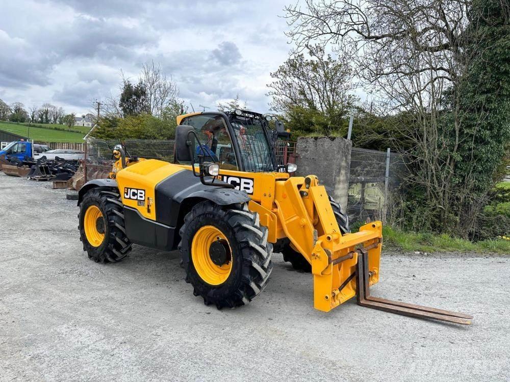 JCB 531-70 Turbo Teleskopické manipulátory