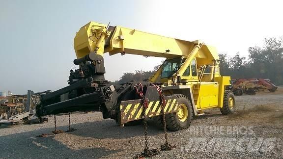 Belotti TRITON FB45/23 Teleskopické manipulátory