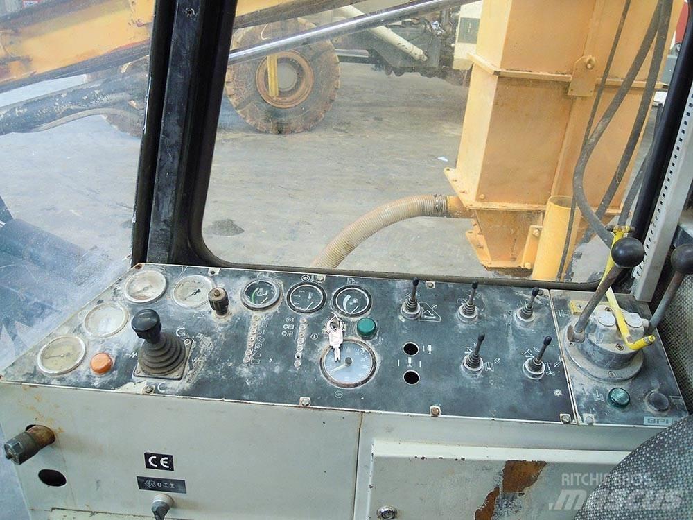 Böhler DTC 118 Povrchové vrtací stroje