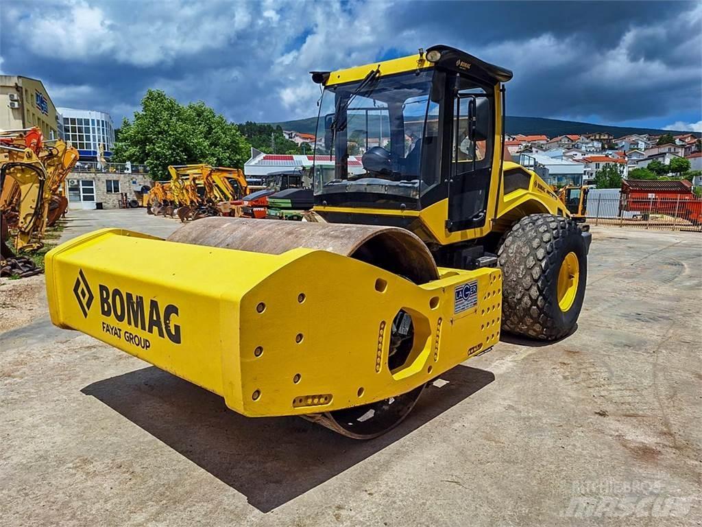 Bomag BW226PDH-5 Tandemové válce