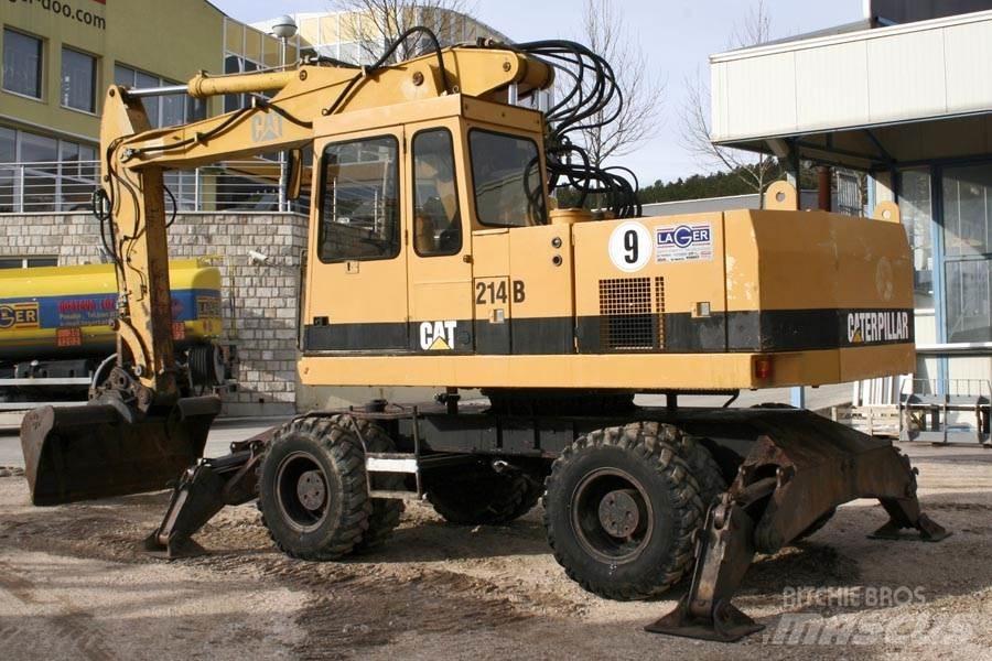 CAT 214B Kolová rýpadla