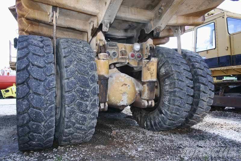 CAT 769C Vyklápěcí dempry