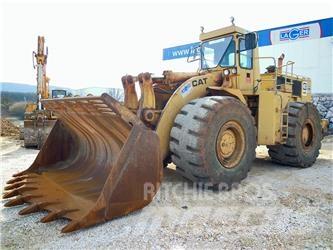 CAT 988B Kolové nakladače