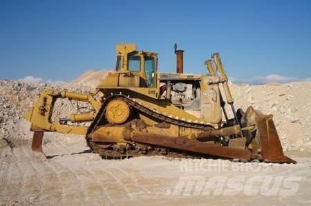 CAT D10 Pásové dozery