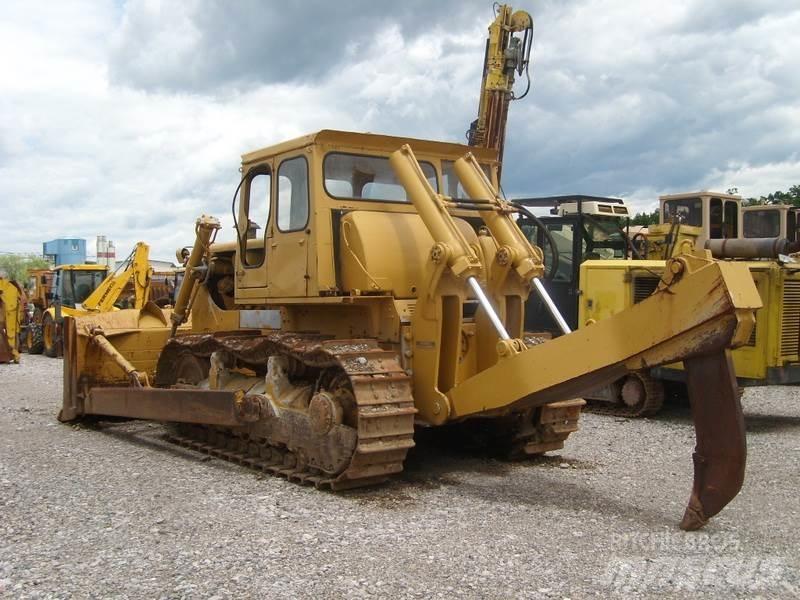 CAT D8H Pásové dozery