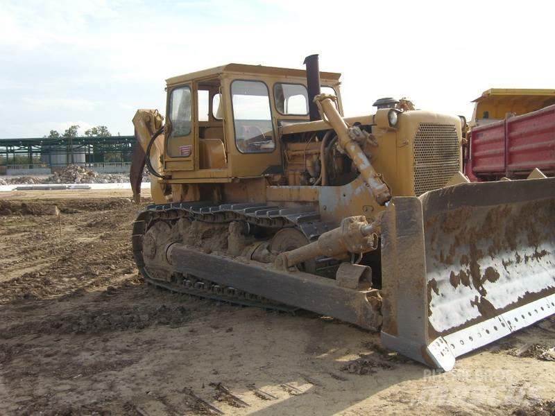 CAT D8H Pásové dozery