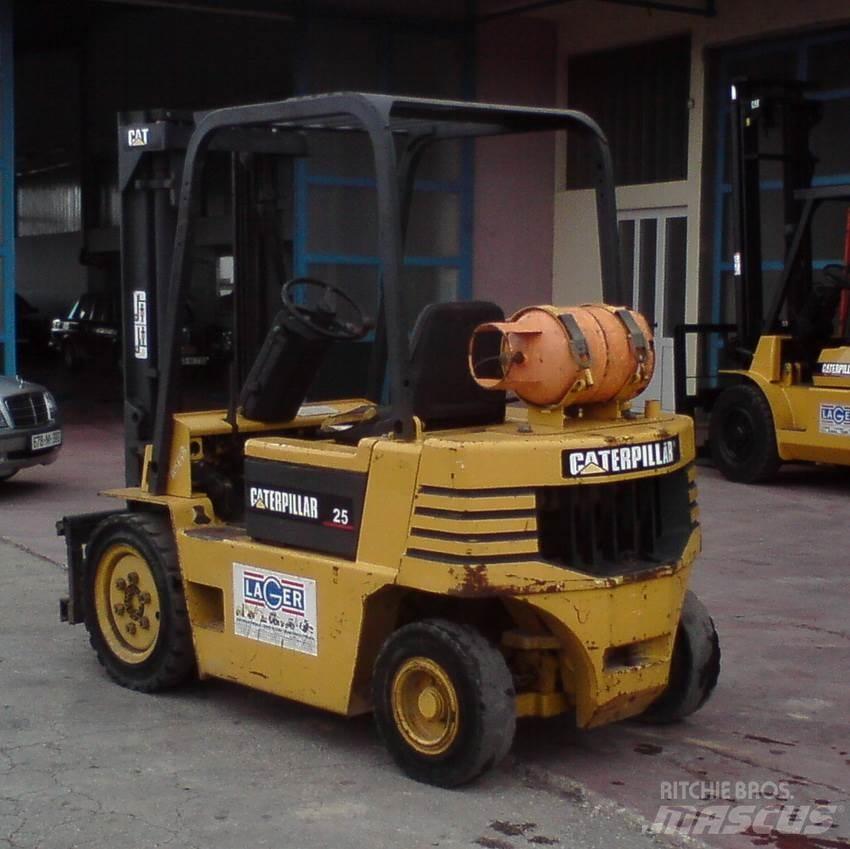 CAT GP25-2 LPG vozíky