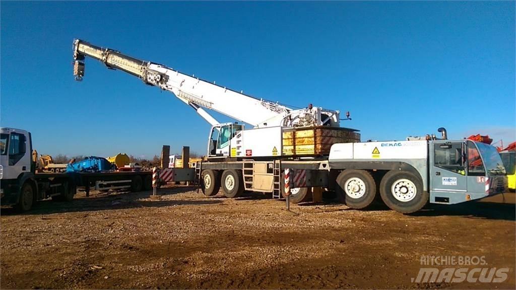 Demag AC 180 Jeřáby pro těžký terén