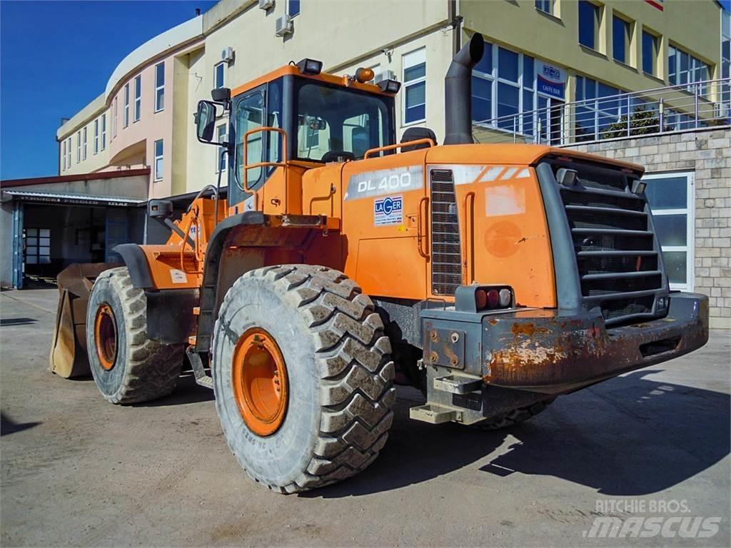 Doosan DL400 Kolové nakladače